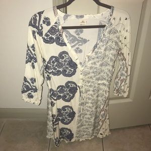 Light long sleeve dress